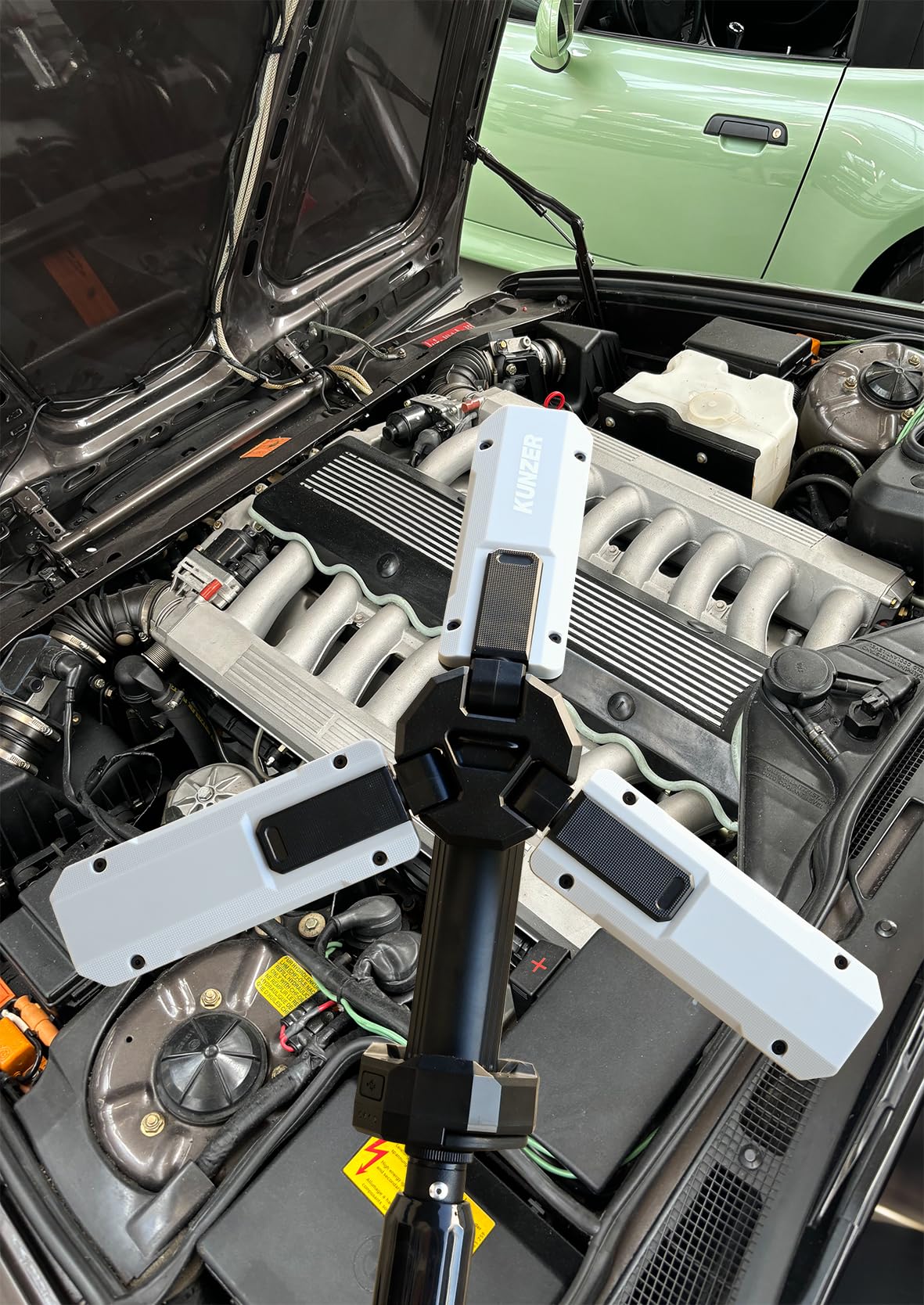 kunzer-7pa101-pl-3-arbeitsstrahler-mit-cob-technik-und-pl-s12-stativ-2000-lm-ip5 image 3