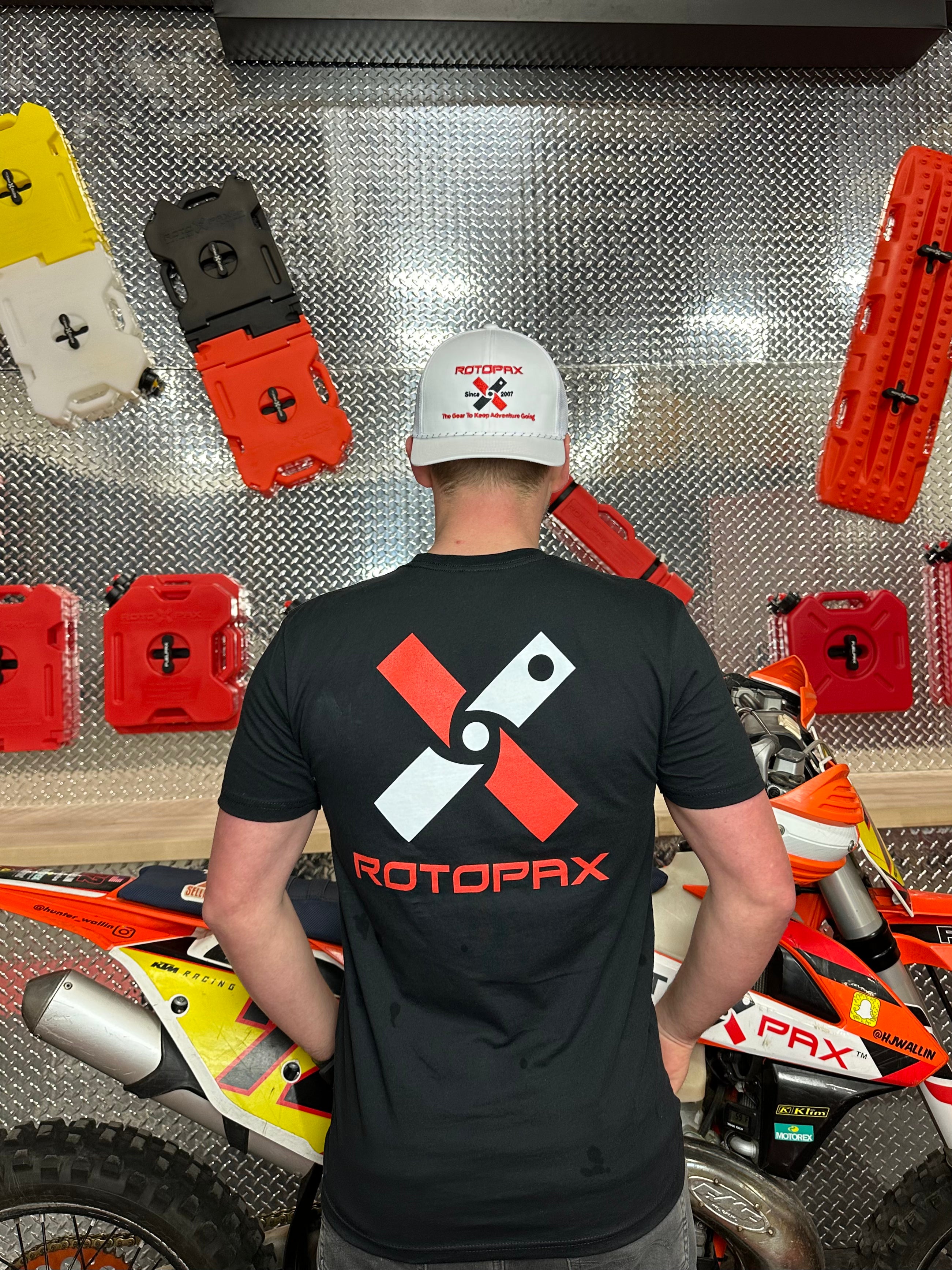 rotopax-keep-adventure-going-t-shirt-schwarz image 4