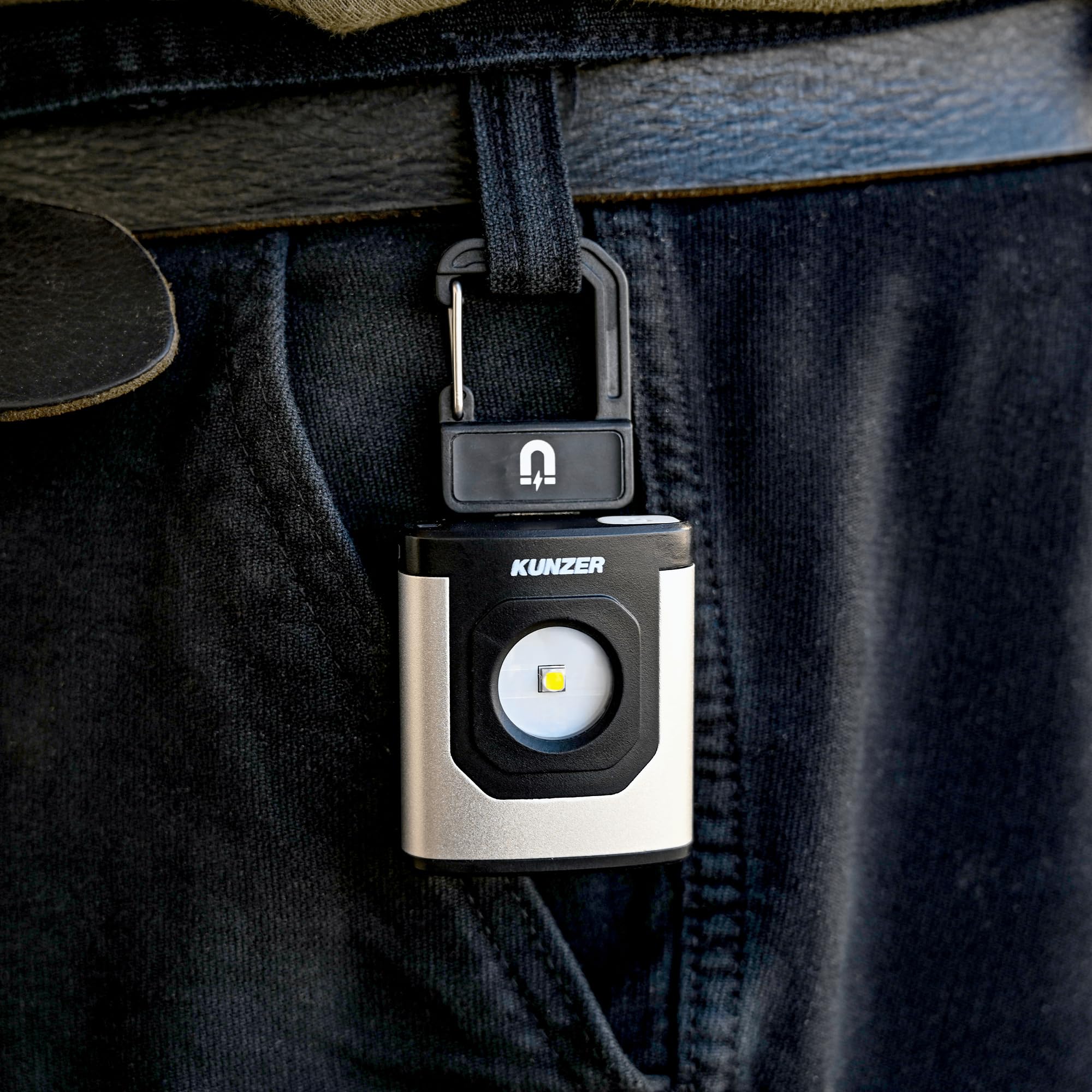 kunzer-pl-002-minilampe-led-600-lm-ip65-magnet-karabiner-usb image 5
